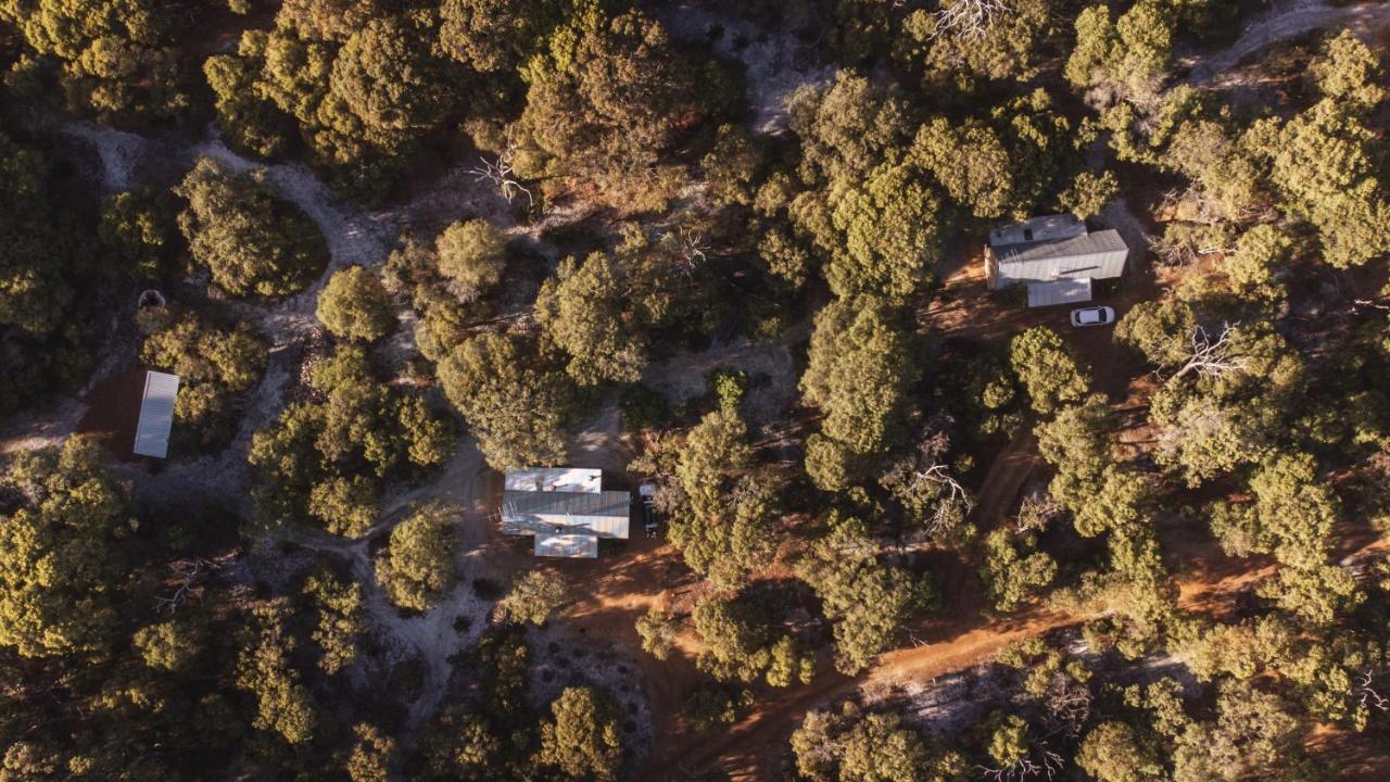 Bussells Bushland Cottages Маргарет-Ривер Экстерьер фото